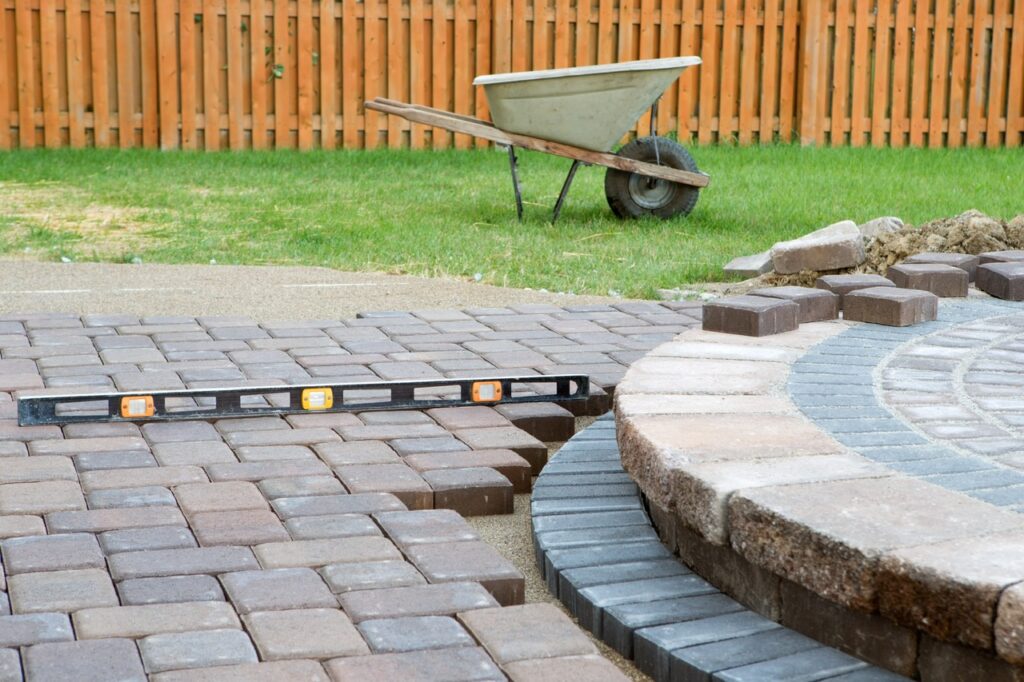 Pavers, Bricks & Patios